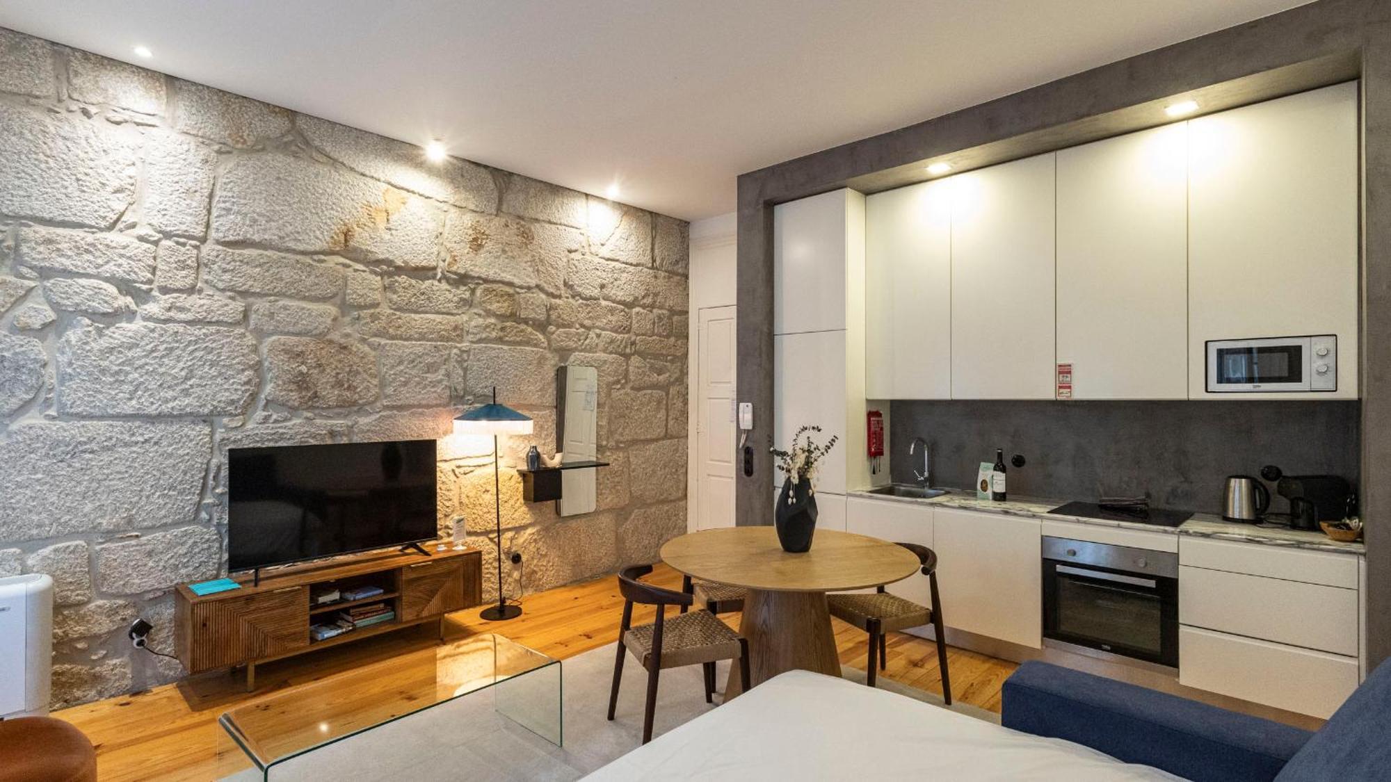 Lovelystay - Allderman Apartment - Almada 1º T OOporto Exteriör bild